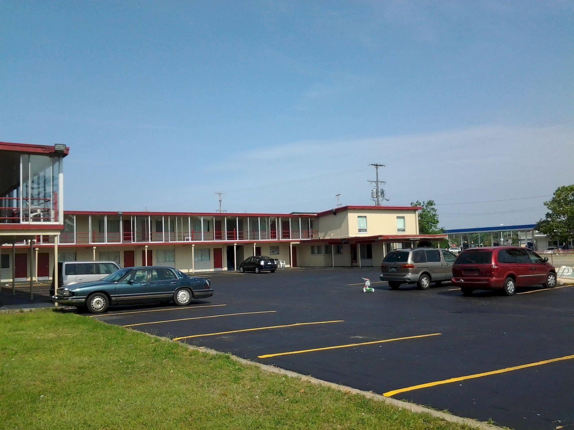 Seaway Motel Roosevelt Park Exterior foto